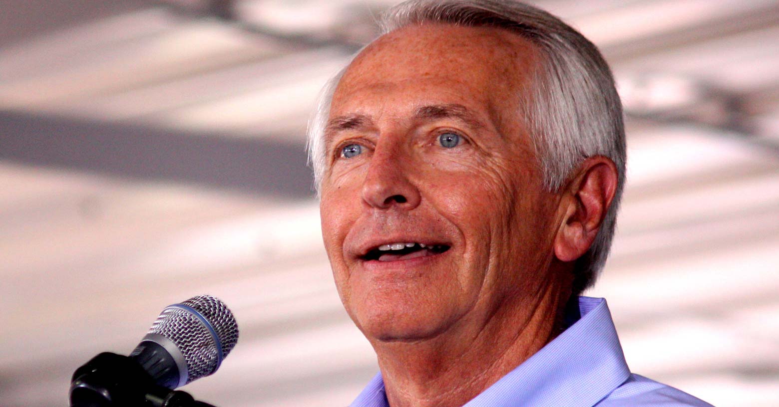 Kentucky Gov. Steve Beshear.